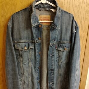 Levi's Women's Blue Denim Jacket